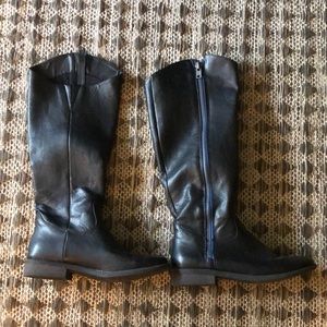 Steve Madden Tall Black Leather boots